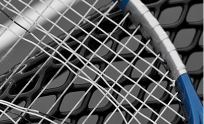 Gerissene Tennissaite